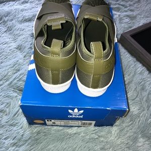 adidas Shoes - New Size 8 Adidas Superstars adidas Shoes - New Size 8 Adidas Superstars